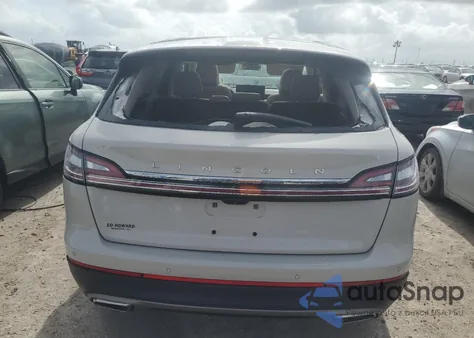 2022 Lincoln Nautilus Reserve z USA, uszkodzony, nr VIN 2LMPJ6K97NBL06175